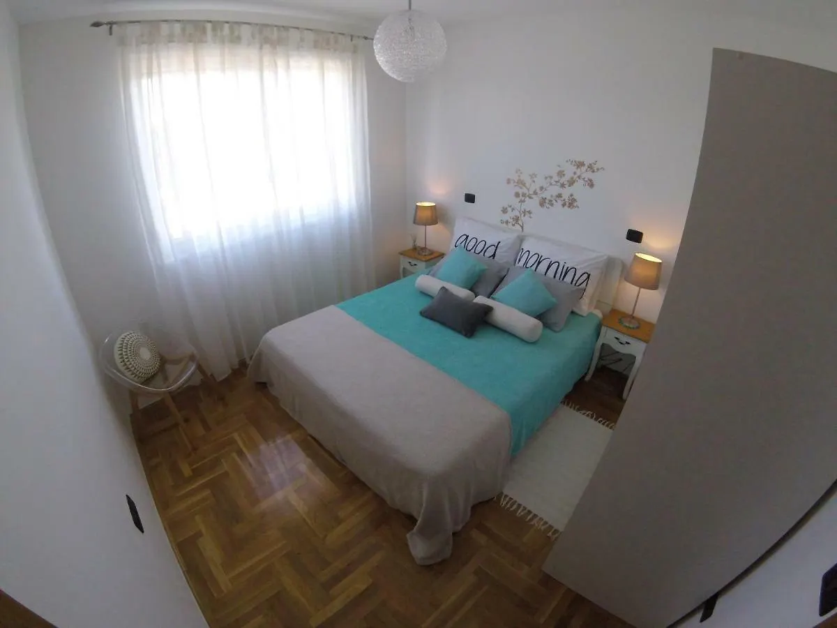 Appartamento Augusta Zara